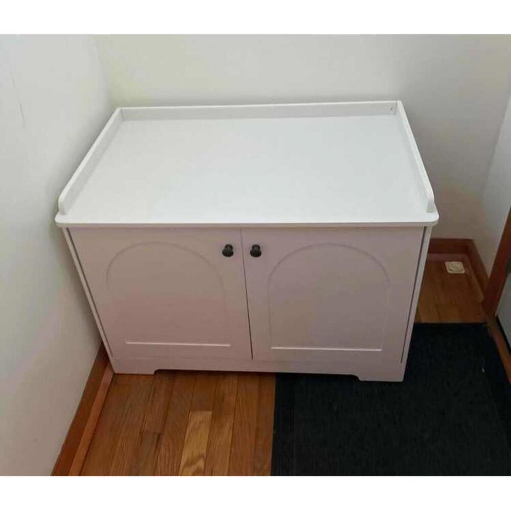 Litter box enclosure